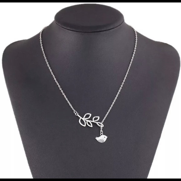 Lucky Hollow Owl Leaf Pendant Necklace - Picture 2 of 6